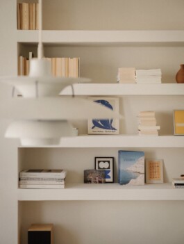 A_Photobook_of_Marseille_louise-skadhauge-jeffpag-lifestyle