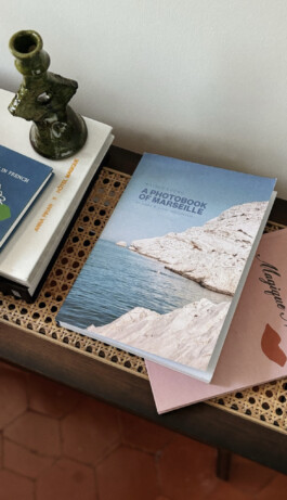 A_Photobook_of_Marseille_louise-skadhauge-jeffpag-lifestyle-interior